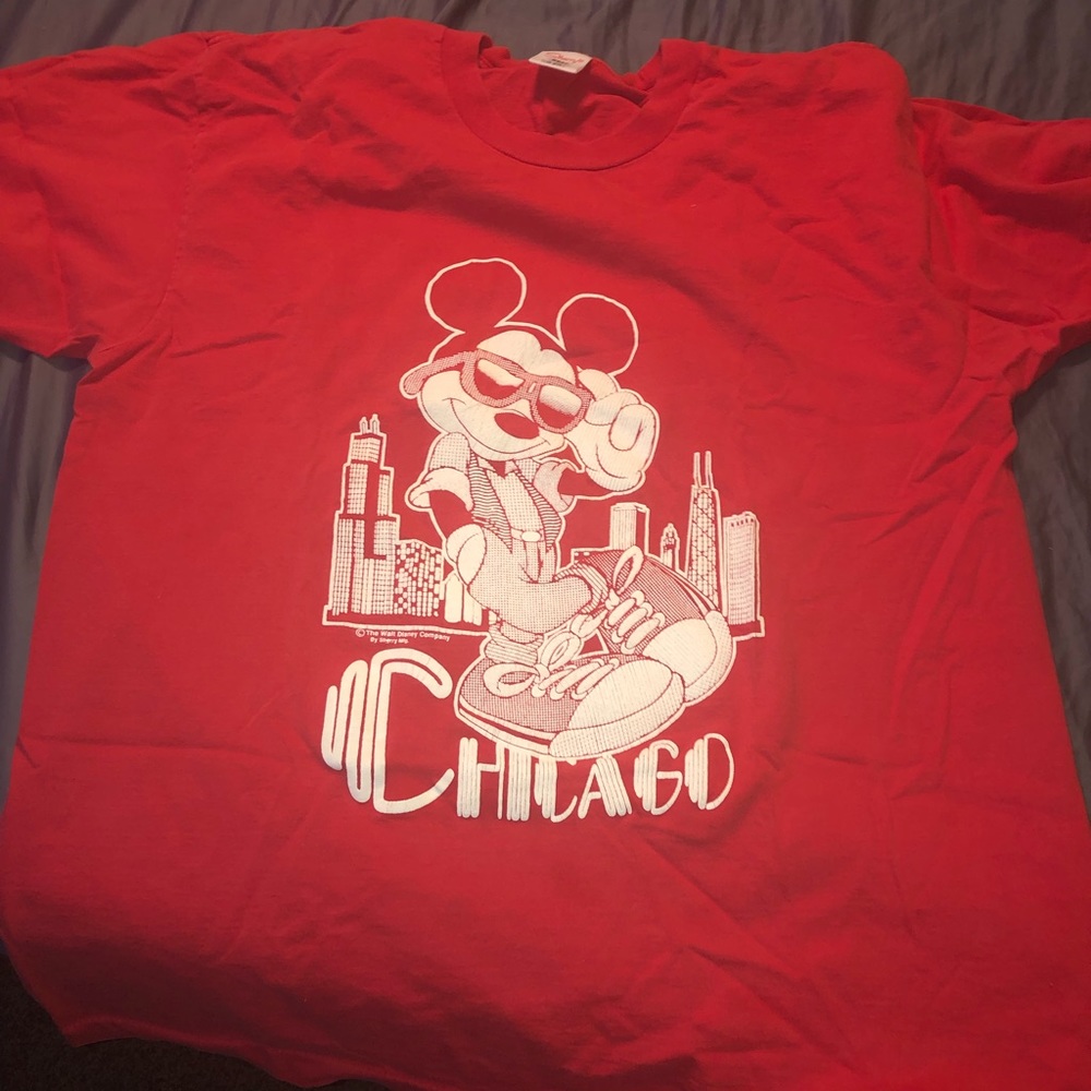 Red Mickey Mouse vintage “Chicago” t shirt